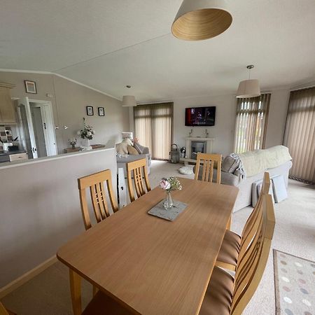 Ness Lodge Little Habton Екстериор снимка