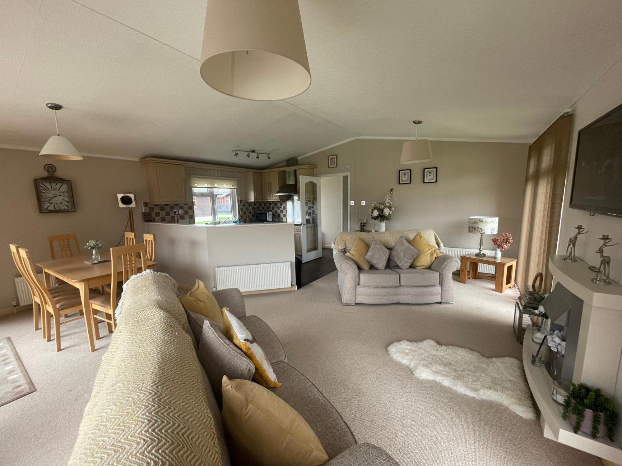 Ness Lodge Little Habton Екстериор снимка